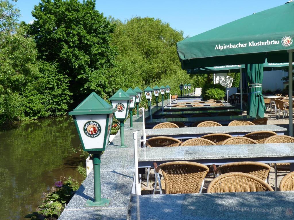 Hotel Muehleinsel Kenzingen Exterior photo